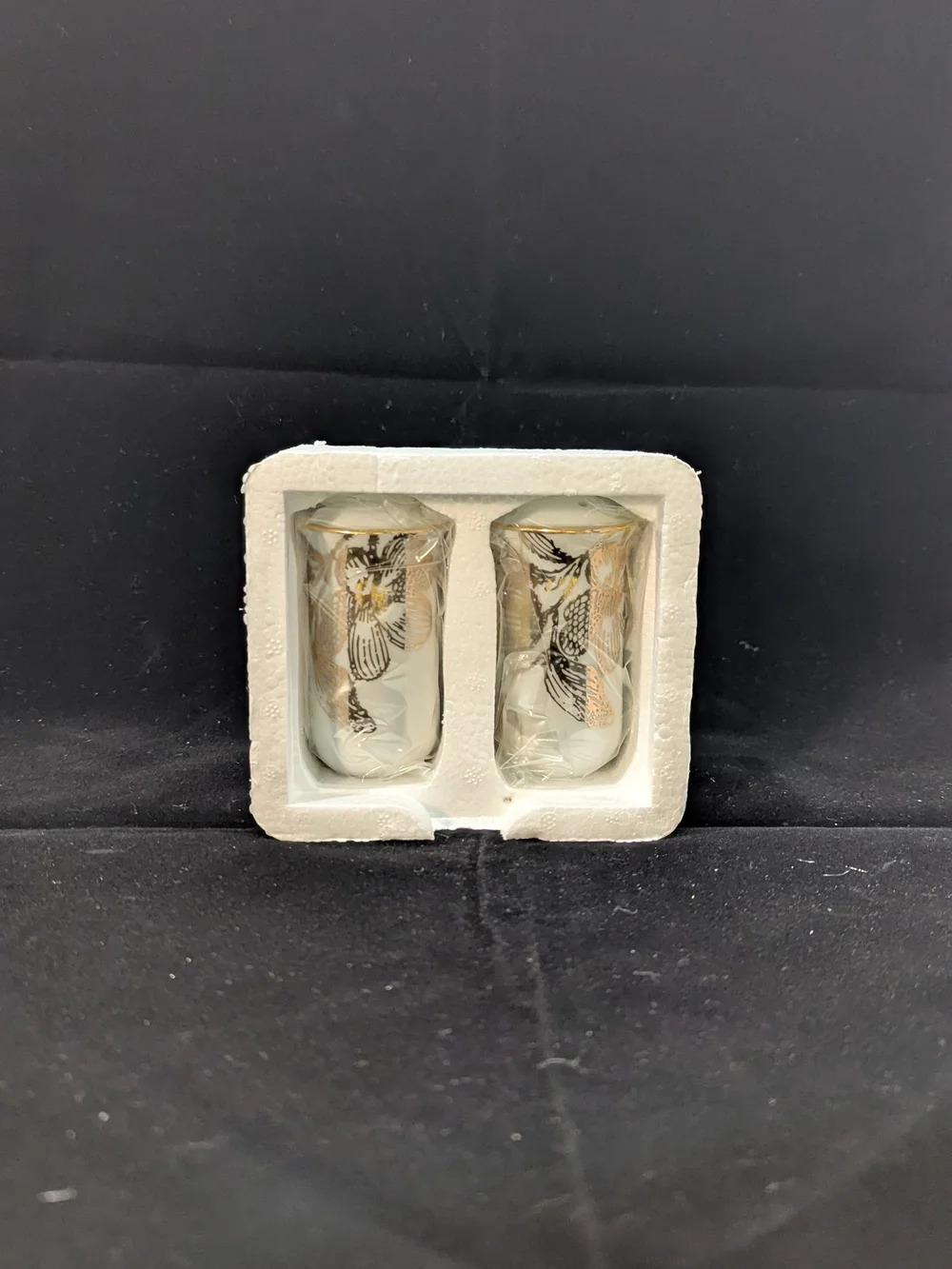 Elegant Gold Floral Glass Salt And Pepper Shakers